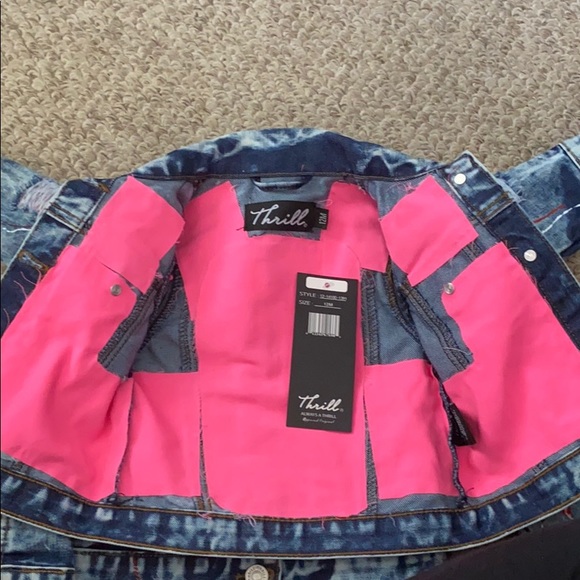 Jean jacket - Picture 2 of 2